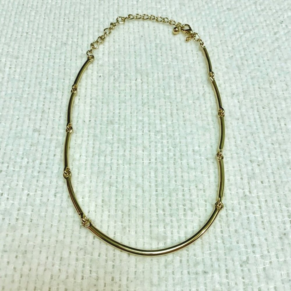 Premier Designs Gold Bar Rounded Necklace